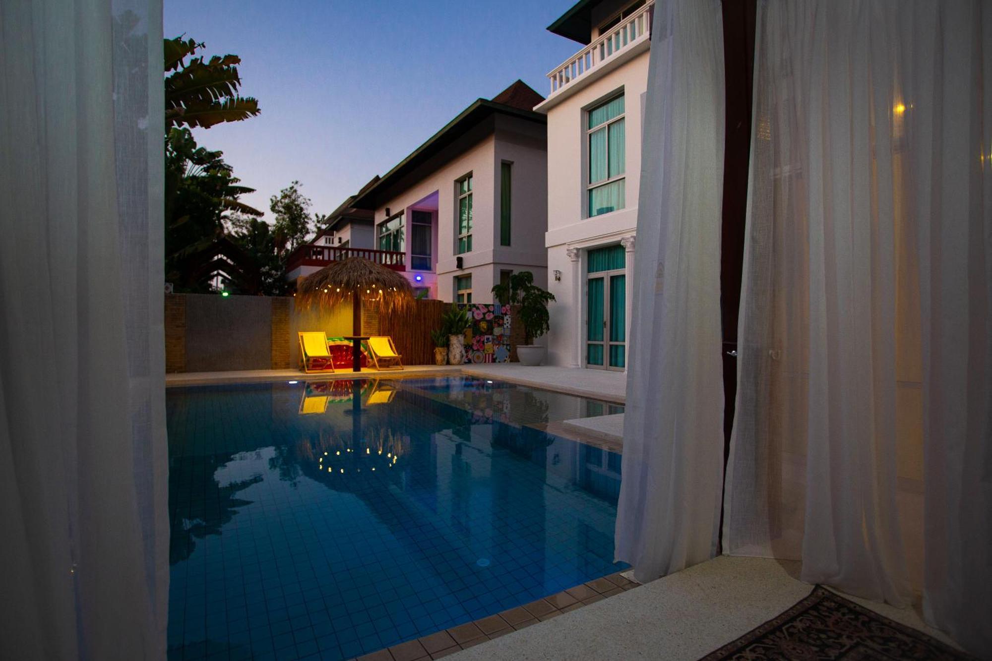 Nagawari Art Maldives Pattaya Villa Na Chom Thian Exterior foto