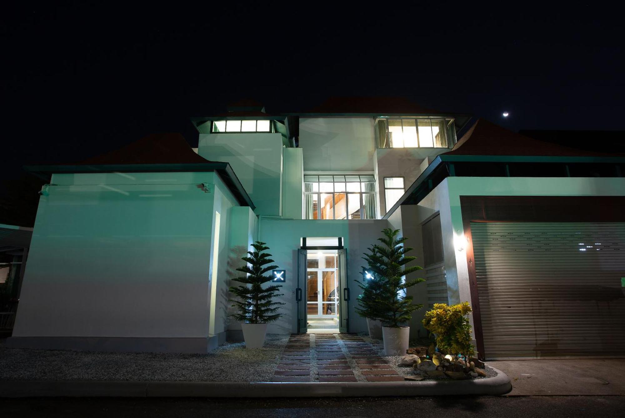 Nagawari Art Maldives Pattaya Villa Na Chom Thian Exterior foto